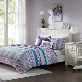 Full/Queen Reversible Quilt Set with Throw Pillows